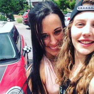 Meet your Posher, Paige